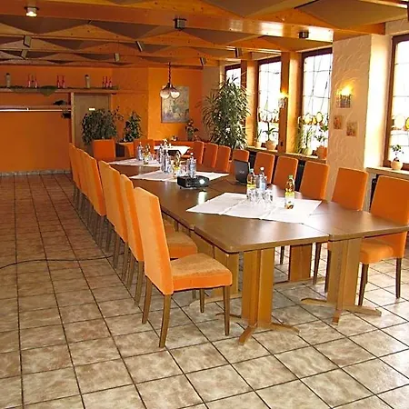Steuer Hotel
