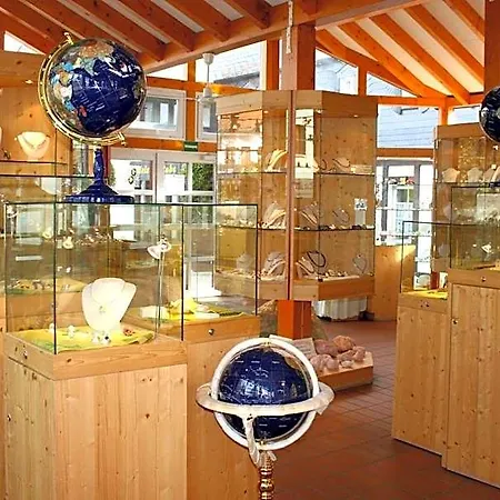 Steuer Hotel 3*