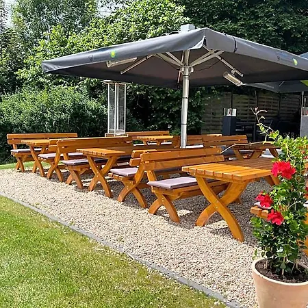 Steuer Hotel 3*