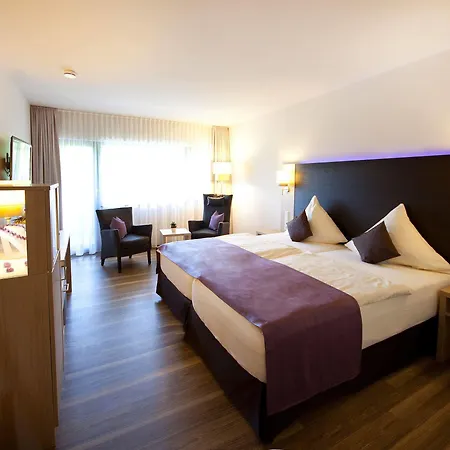 Steuer Hotel 3*